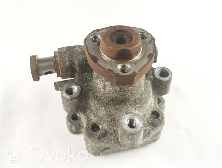 Volkswagen Bora Ohjaustehostimen pumppu 1J0422154B