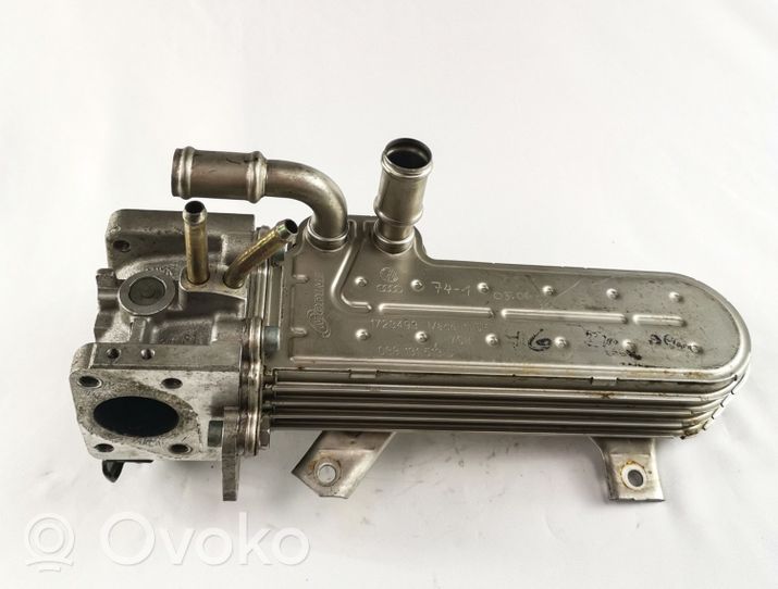 Volkswagen Golf IV Refroidisseur de vanne EGR 038131513D