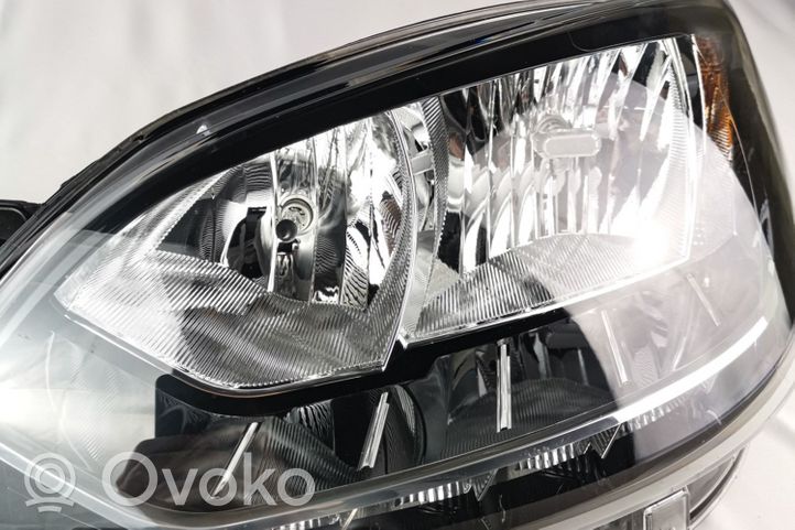 Skoda Citigo Lampa przednia 1St941005