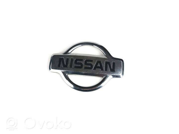 Nissan Almera Tino Gamintojo ženkliukas 62890bu300