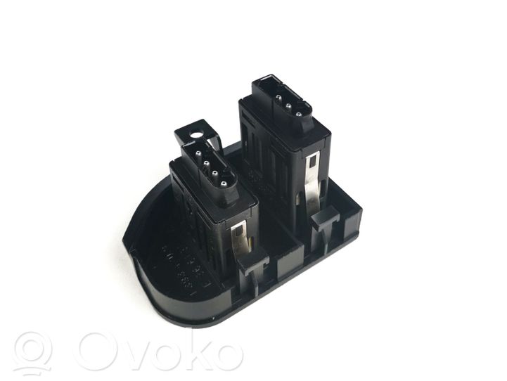 1393420 BMW Z3 E36 Headlight level height control switch, 12.75 € RRR