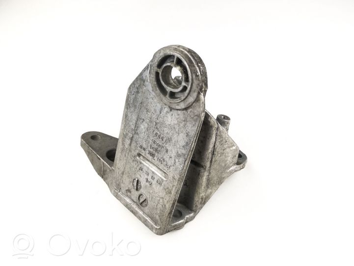 Volkswagen PASSAT B5.5 Gearbox mounting bracket 8d0399114ah