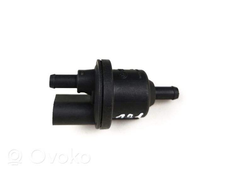 Volkswagen Polo V 6R Valve vacuum 6qe906517