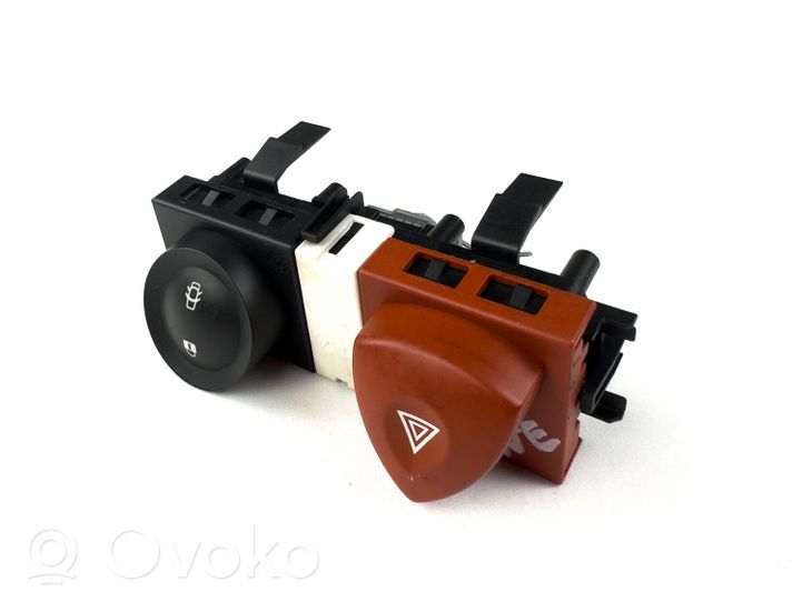 Renault Megane II Hazard light switch 8200095493