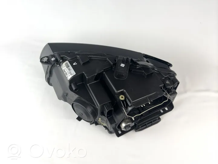 Audi A5 8T 8F Lampa przednia 8T0941004AK