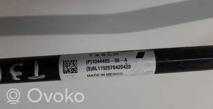 Tesla Model 3 Tylny stabilizator / drążek 104448500A