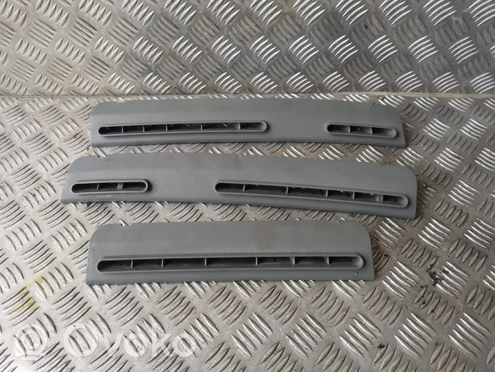 Fiat Ducato Garniture, panneau de grille d'aération 1303963070