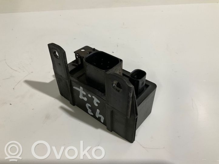 MercedesBenz E W211 Glow plug preheat relay, 25.00 € RRR