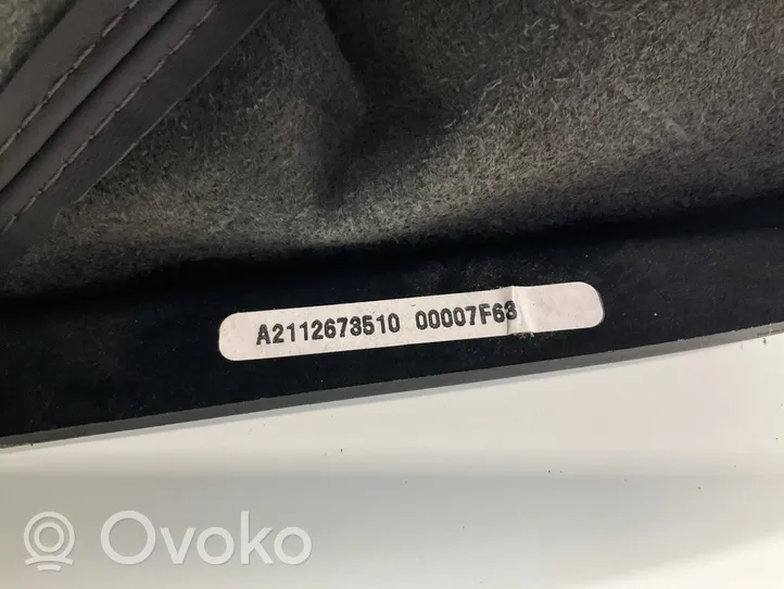 Mercedes-Benz E W211 Vaihdevivun/vaihtajan verhoilu nahka/nuppi A2112673510