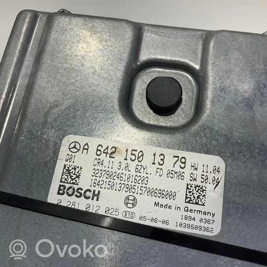 Mercedes-Benz E W211 Juego de cerradura y set ECU del motor A6421501379