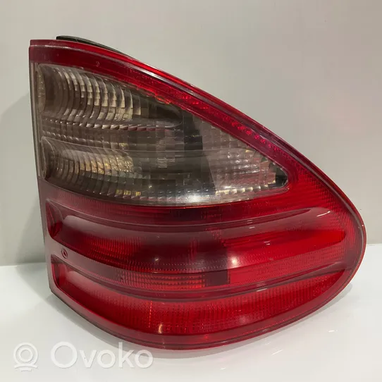 Mercedes-Benz E W210 Luci posteriori A2108205464