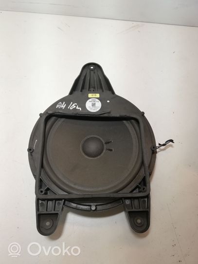 Audi A4 S4 B9 Enceinte subwoofer 8W5035412