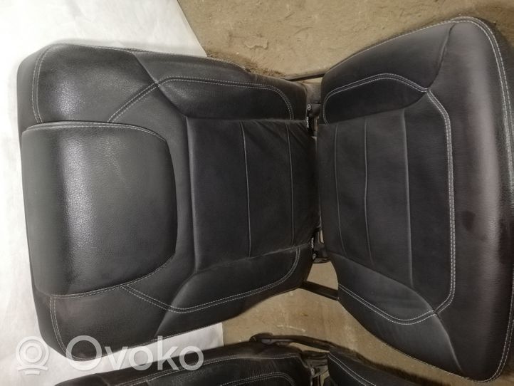 Mercedes-Benz GL X166 Interior set 