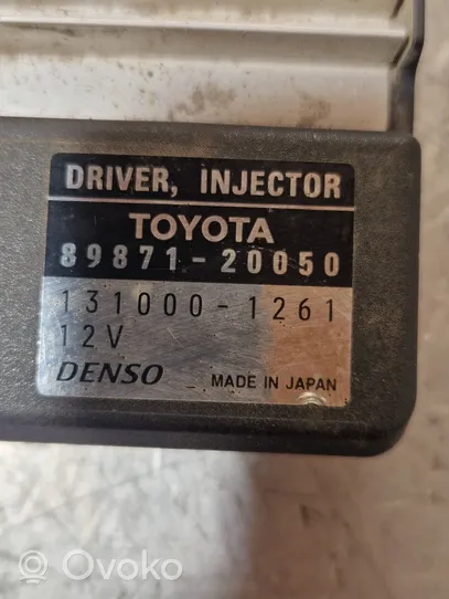Toyota Land Cruiser (J120) Polttoaineen ruiskutuksen ohjainlaite/moduuli 8987120050