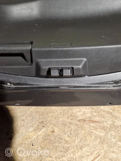 Ford Mondeo MK V Tylna klapa bagażnika 
