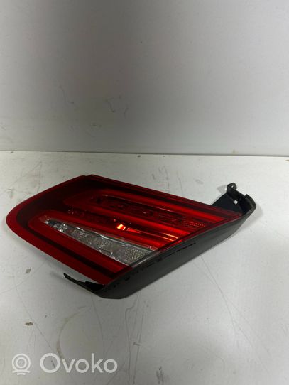 Mercedes-Benz S C217 Luci posteriori del portellone del bagagliaio A2179060357