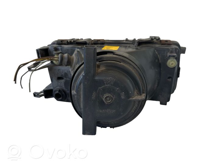 Audi 80 90 B3 Lampa przednia 1307022054