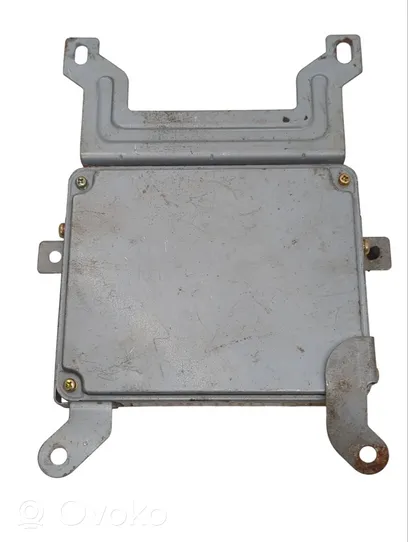 Mazda 323 F Sterownik / Moduł ECU RF4D18881