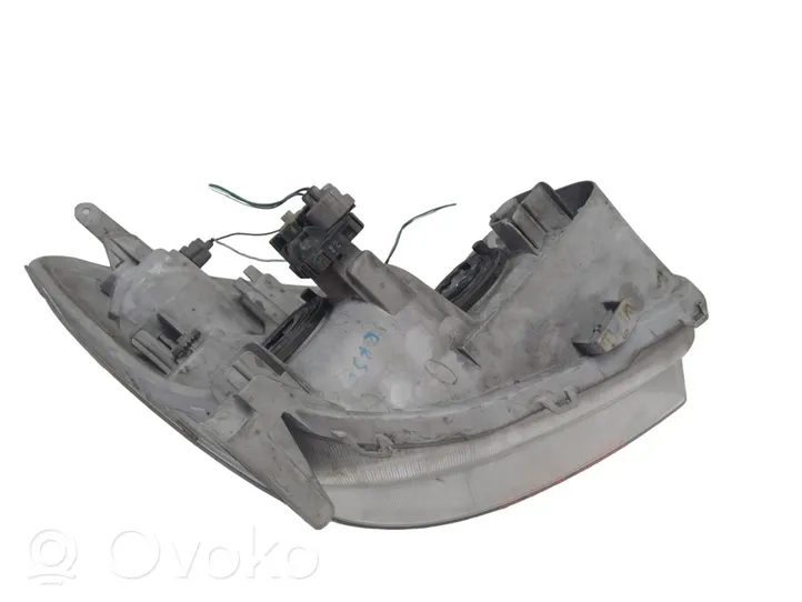 Toyota Corolla Verso E121 Faro/fanale 9922679004