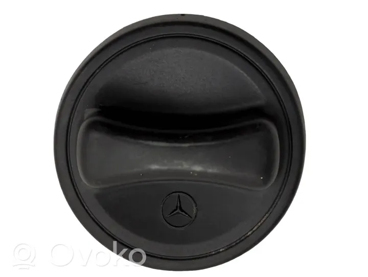 Mercedes-Benz S W220 Tappo del serbatoio del carburante 1404700005