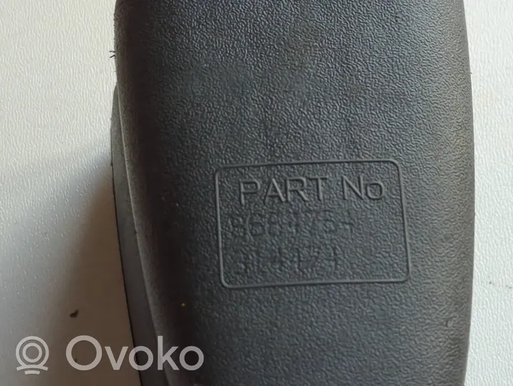 Volvo S40 Klamra środkowego pasa bezpieczeństwa fotela tylnego 8664754
