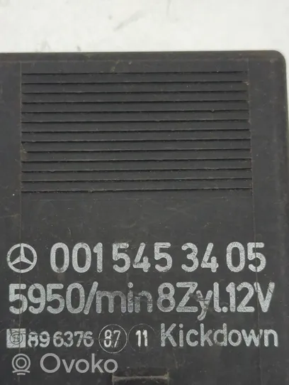 Mercedes-Benz E W124 Relais de pompe à carburant 0015453405