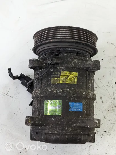 Volvo S40, V40 Air conditioning (A/C) compressor (pump) 30612618