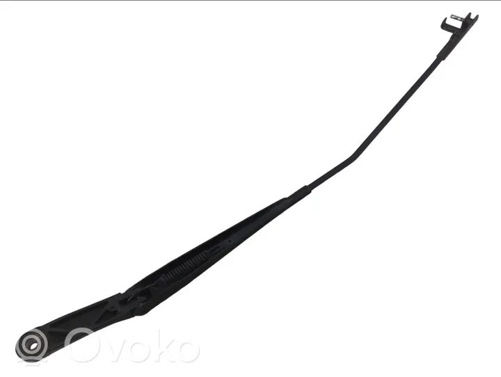 Audi A3 S3 8P Front wiper blade arm 8P1955410A