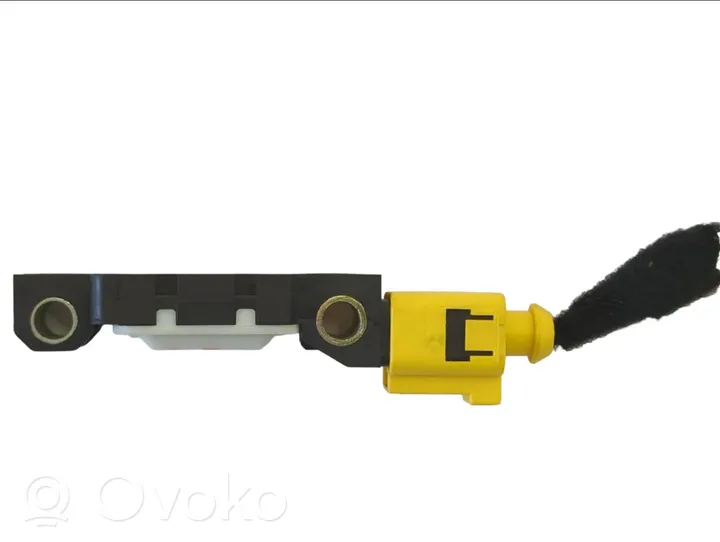 Audi A3 S3 8P Airbagsensor Crashsensor Drucksensor 4B0959643E