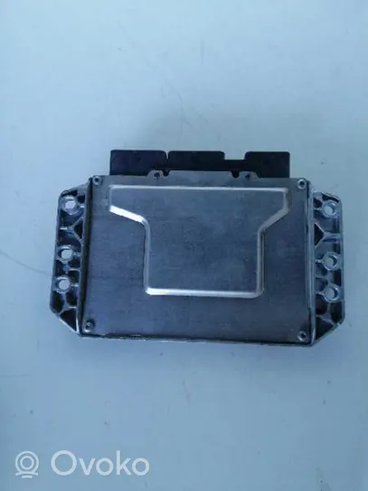 Dacia Sandero Sterownik / Moduł ECU 237102071R