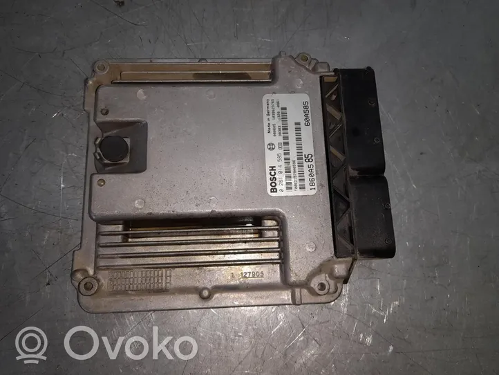 Mitsubishi Lancer VIII Sterownik / Moduł ECU 0281014585