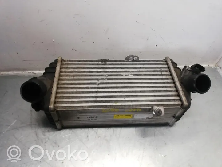 KIA Ceed Chłodnica powietrza doładowującego / Intercooler 28270-2A770