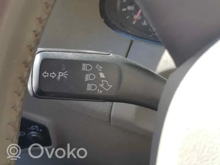 Audi Q5 SQ5 Manetka / Przełącznik kierunkowskazów 8K0953502BJ