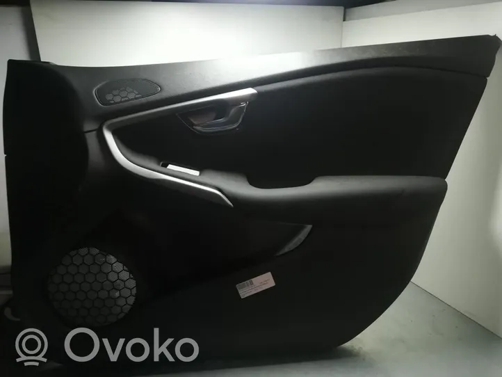 Volvo V40 Garniture de panneau carte de porte avant 7015068YJRV