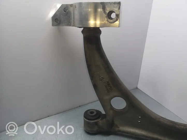 Volkswagen PASSAT B6 Triangle bras de suspension inférieur avant 3C0153D