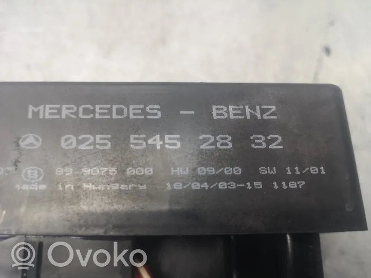 Mercedes-Benz Vaneo W414 Przekaźnik / Modul układu ogrzewania wstępnego 20255452832