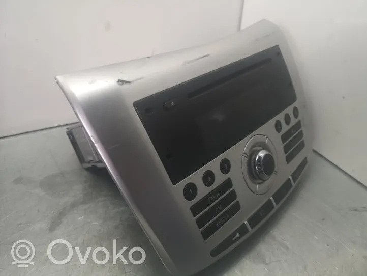 Lancia Delta Radio/CD/DVD/GPS-pääyksikkö 7354896780