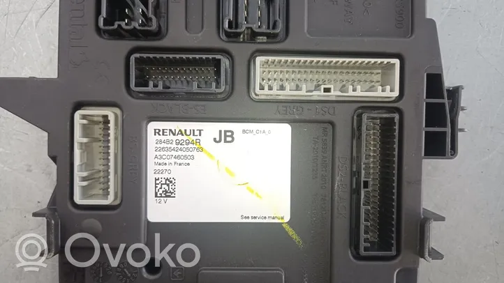 Renault Megane IV Module de fusibles 284B29294R