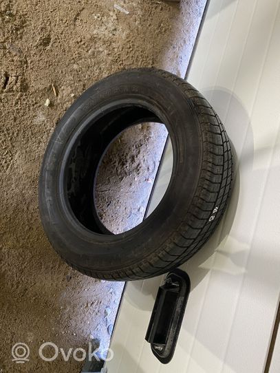 Volkswagen PASSAT B5.5 R15 summer tire 19560R15