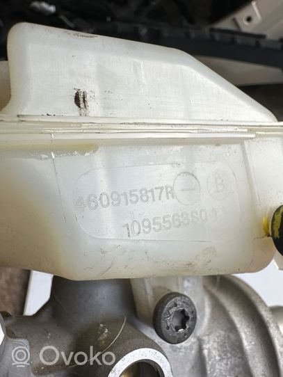 Renault Clio IV Główny cylinder hamulca 460915817R