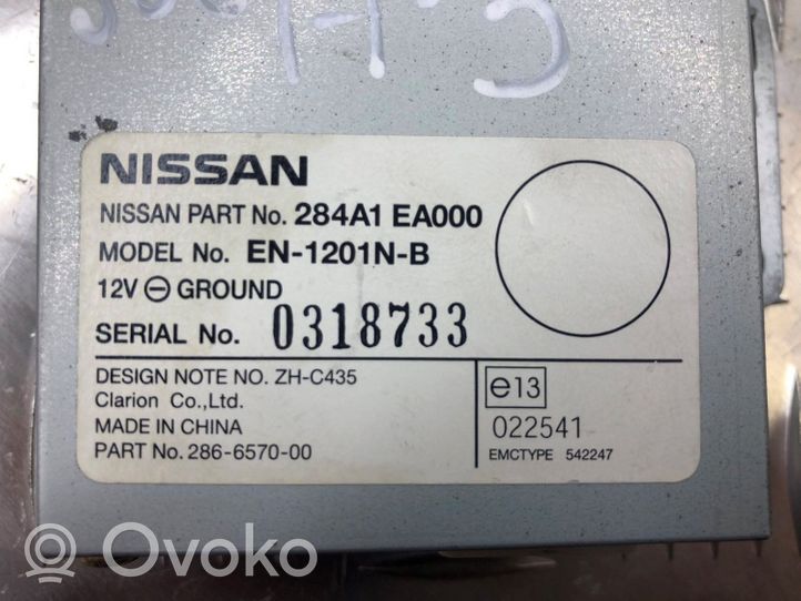 Nissan Pathfinder R51 Pystyantennivahvistin 284A1EA000