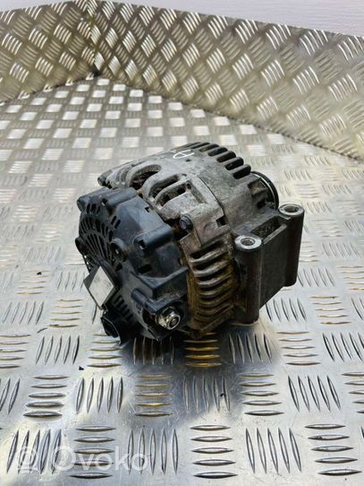 Mercedes-Benz E AMG W212 Generatore/alternatore A642154040