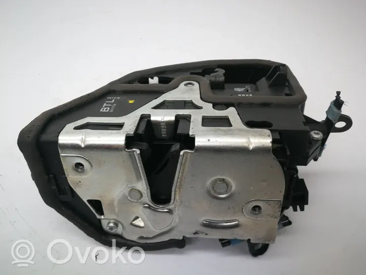 BMW 5 E60 E61 Serrure de porte avant 7059973