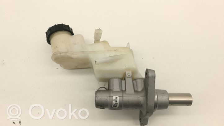 Toyota Yaris Główny cylinder hamulca 