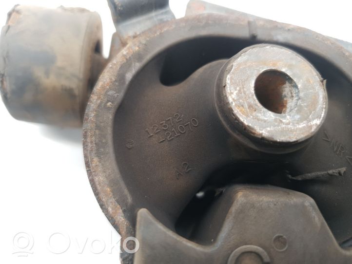 Toyota Corolla E120 E130 Pagalvė pavarų dėžės 1237221070