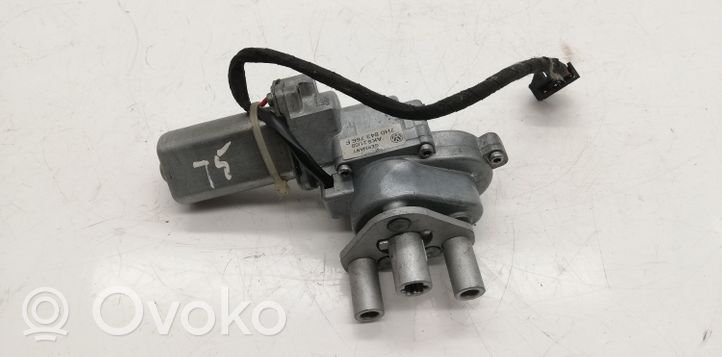 Volkswagen Multivan T5 Durų elektronikos valdymo blokas 7H0843766F