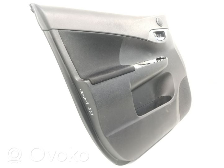 Toyota Verso-S Rivestimento del pannello della portiera anteriore 6762052Z60