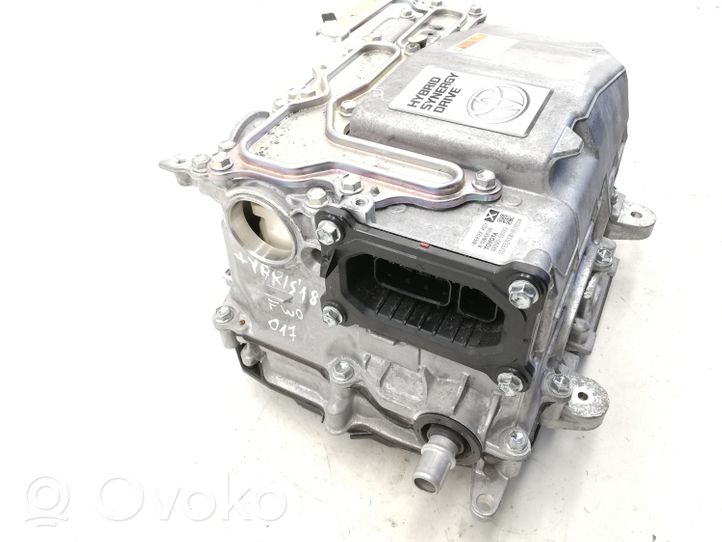 Toyota Yaris Convertisseur / inversion de tension inverseur G920052033