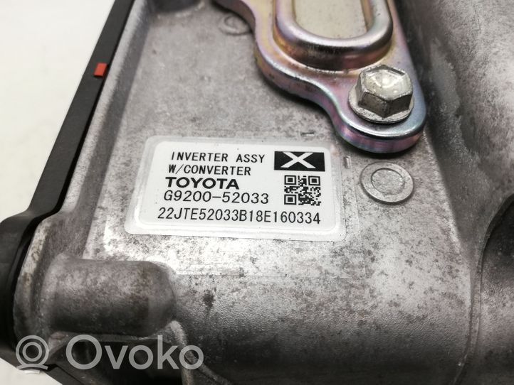 Toyota Yaris Convertisseur / inversion de tension inverseur G920052033