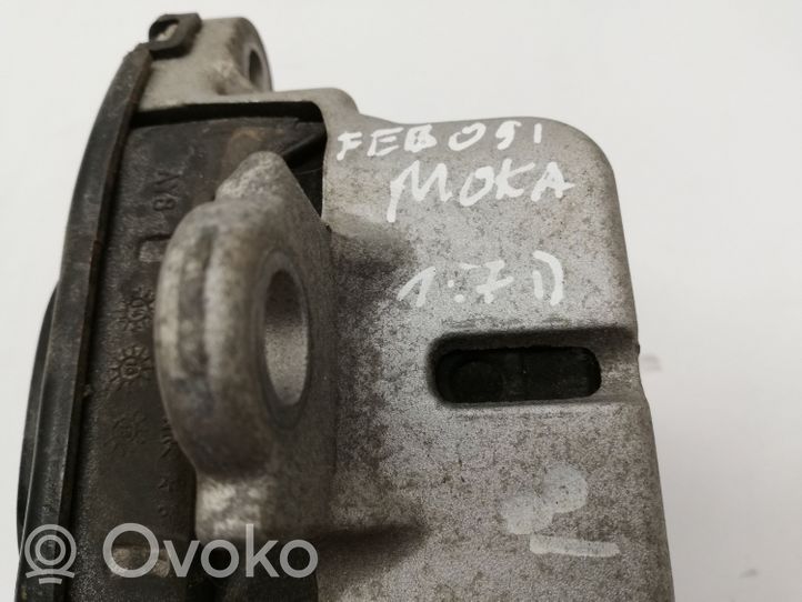 Opel Mokka X Soporte de montaje del motor 95135160